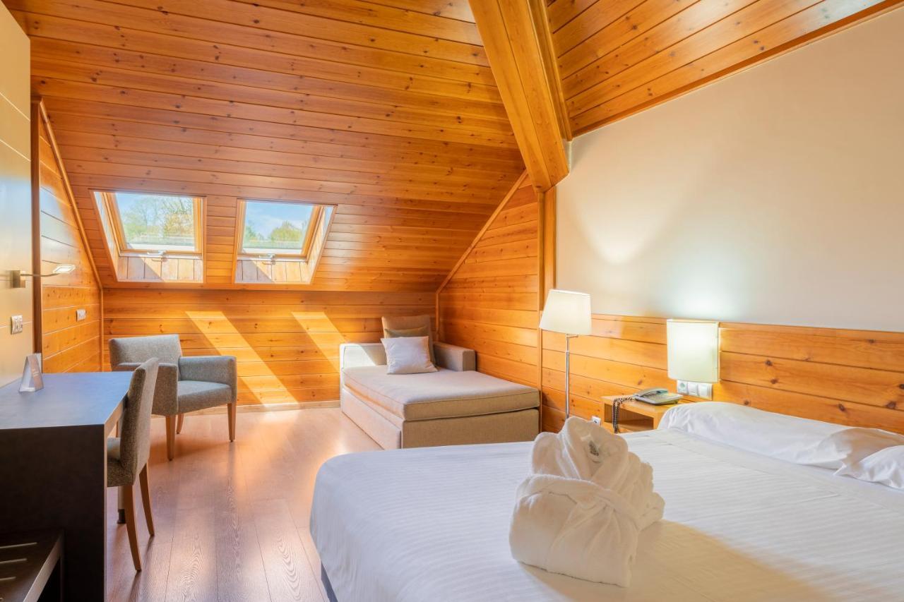 Hotel Iberik Augas Santas Balneario & Golf Panton
